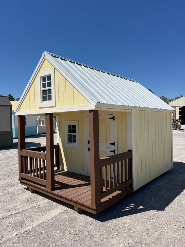 Discover the Derksen 8x12 Playhouse with Buttercup siding and